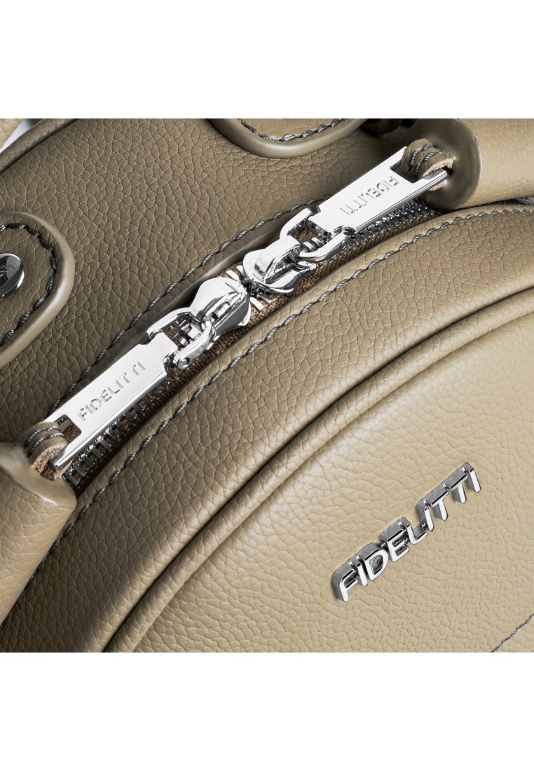 Рюкзак шкіряний жіночий