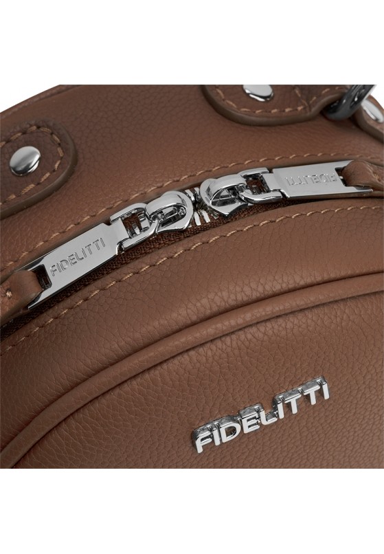 Рюкзак шкіряний жіночий Fidelitti