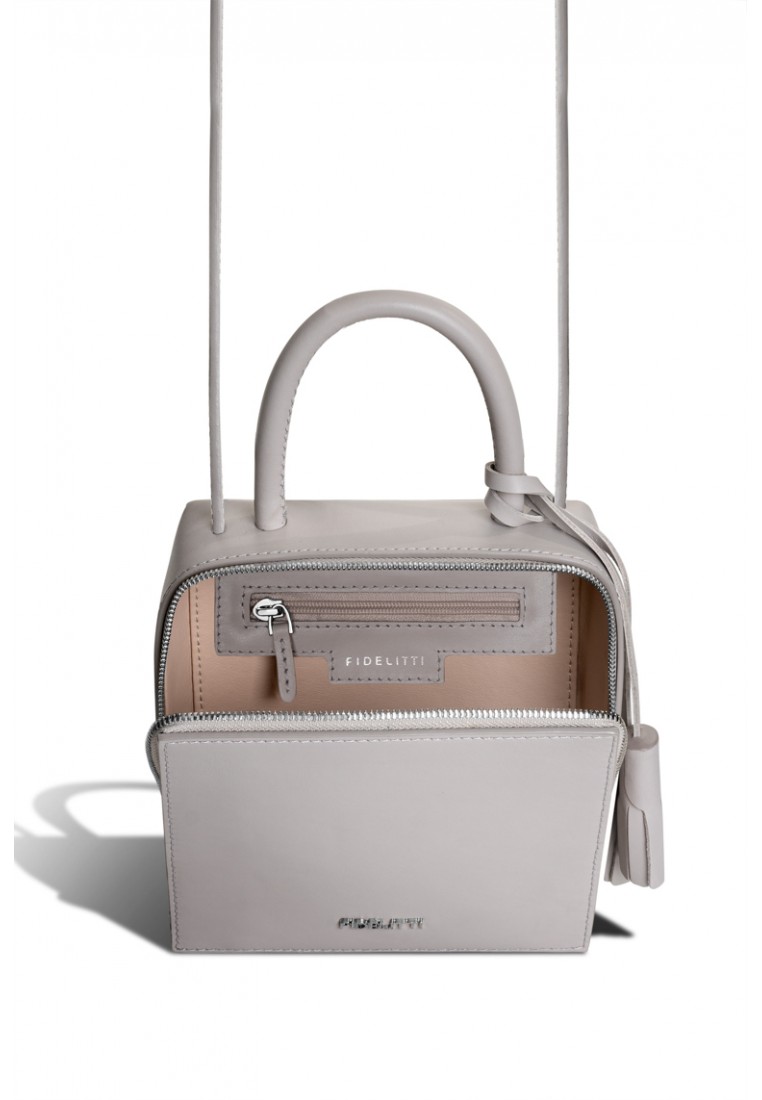 Сумка шкіряна жіноча