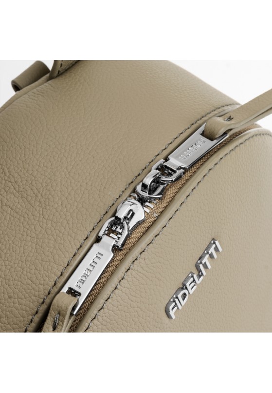 Рюкзак шкіряний жіночий Fidelitti