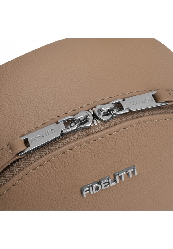 Рюкзак шкіряний жіночий Fidelitti