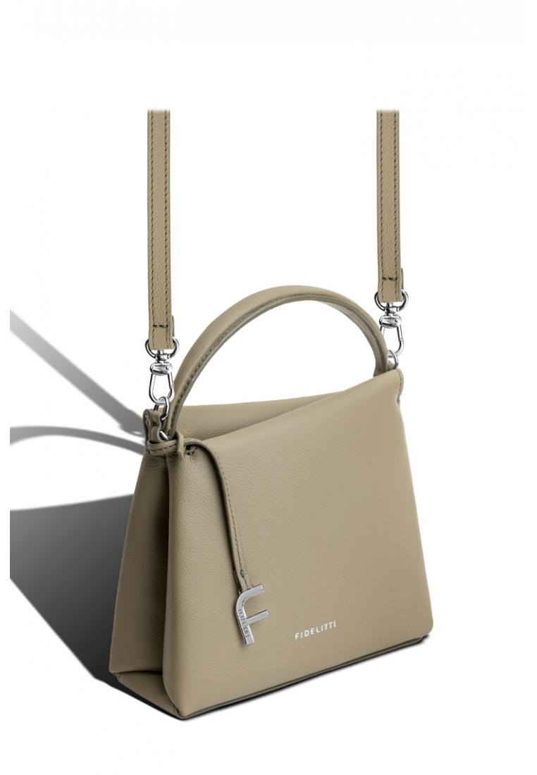 Сумка шкіряна жіноча