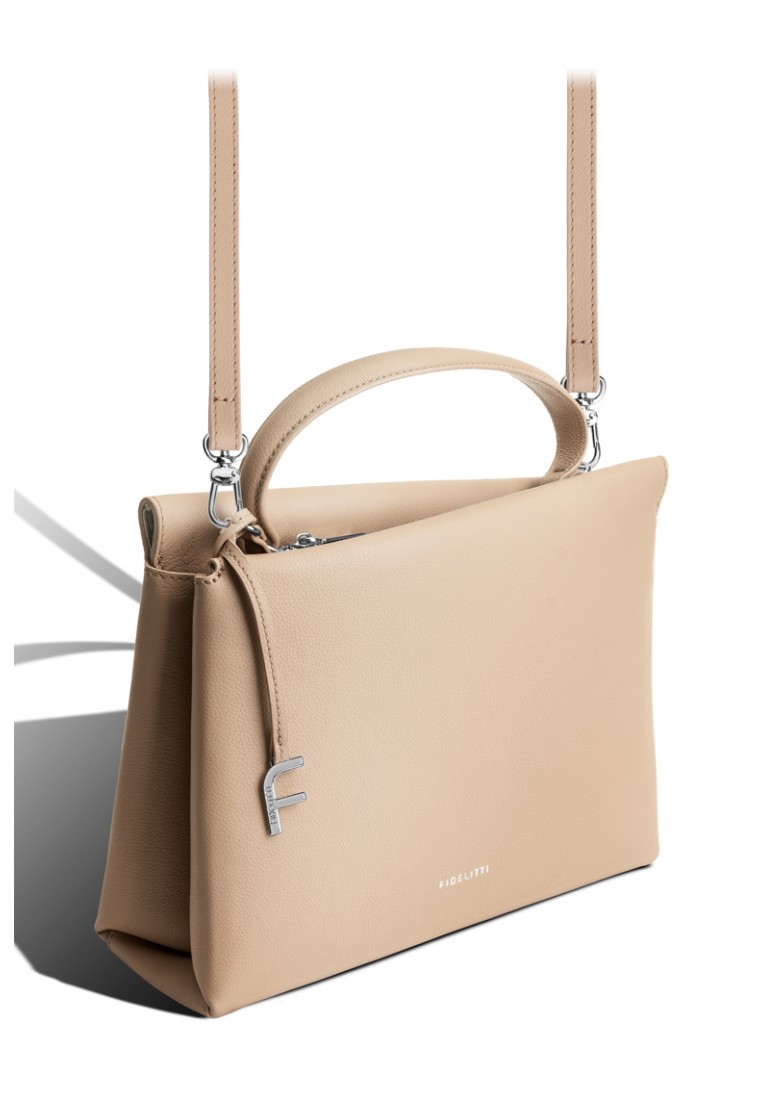 Сумка шкіряна жіноча