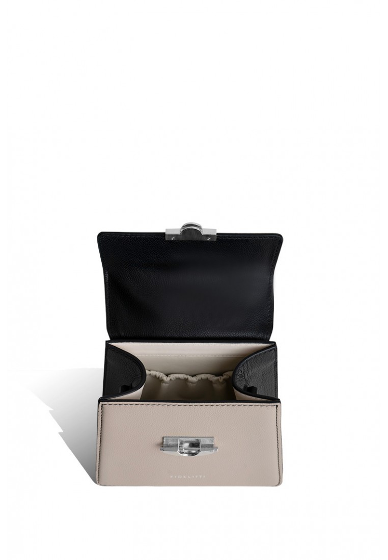 Сумка шкіряна жіноча