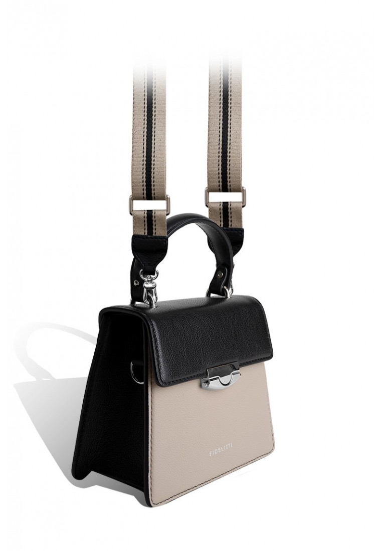 Сумка шкіряна жіноча