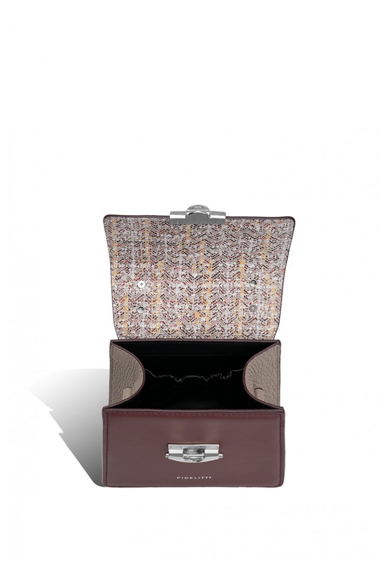 Сумка шкіряна жіноча