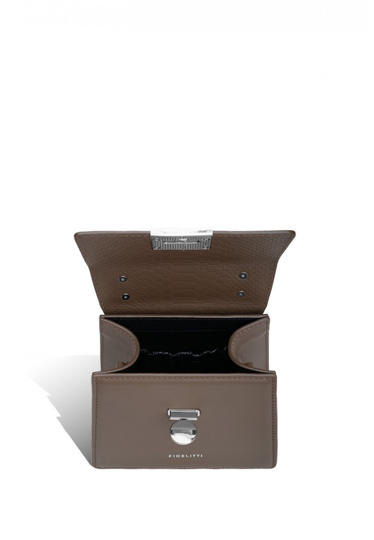 Сумка шкіряна жіноча