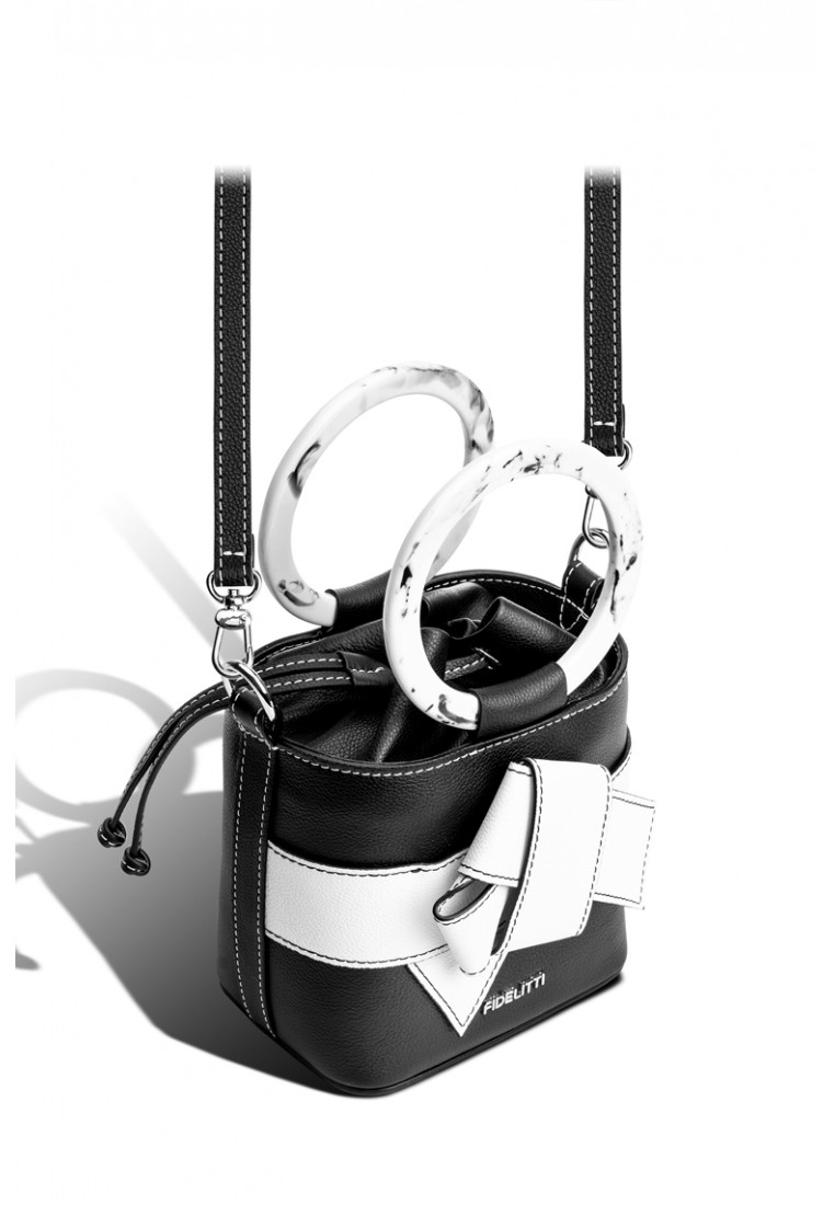 Сумка шкіряна жіноча